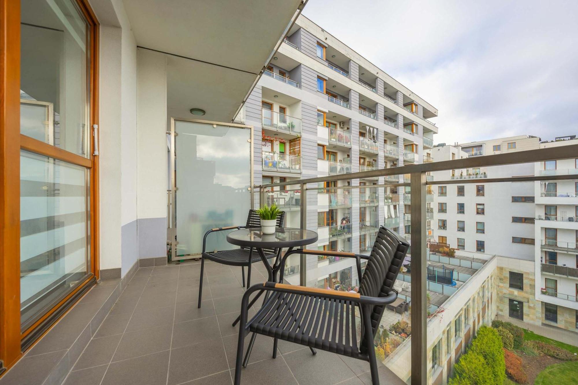 Zoliborz Stylish With Parking By Renters Apartament